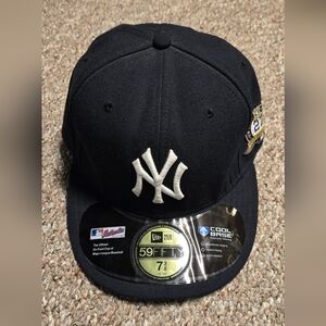 New Era Navy Blue NY Yankees Cap